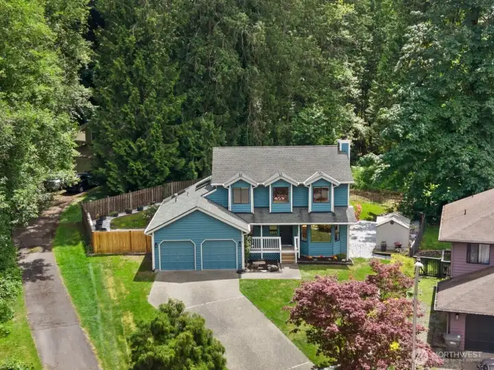 Overhead view of the home in the cul-de-sac.