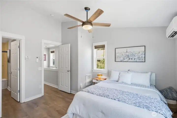 Master bedroom on upper
