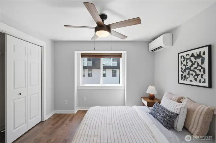 Second bedroom on upper