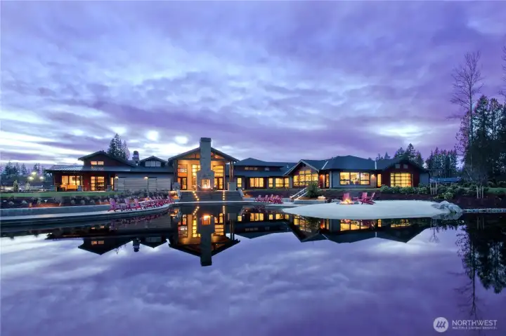 Resort-style living awaits at Seven Summits Lodge! Just steps away, enjoy top-tier fitness facilities, an indoor pool, pickleball, dining, and endless community social events in a gorgeous setting Resort-style living awaits at Seven Summits Lodge! Just steps away, enjoy top-tier fitness facilities, an indoor pool, pickleball, dining, and endless community social events in a gorgeous setting
