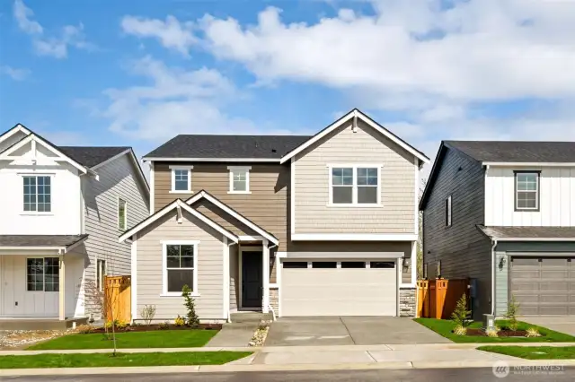 Actual Photos!! Ready to move in!