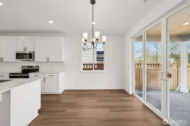 Actual Photos!! Ready to move in!