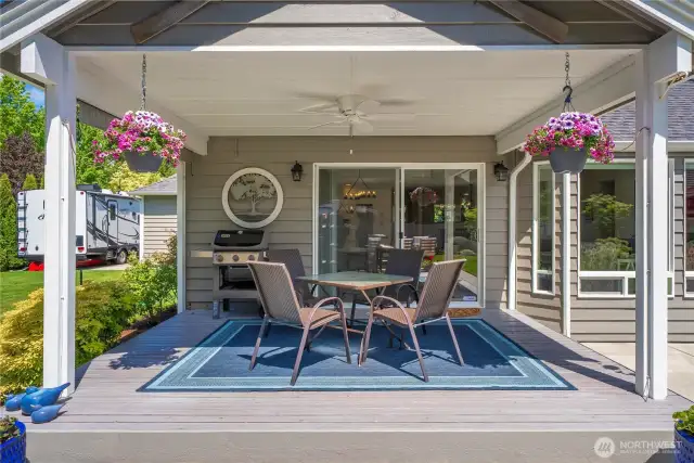 Picture yourself here enjoying seasonal meals and your morning cup of coffee!
