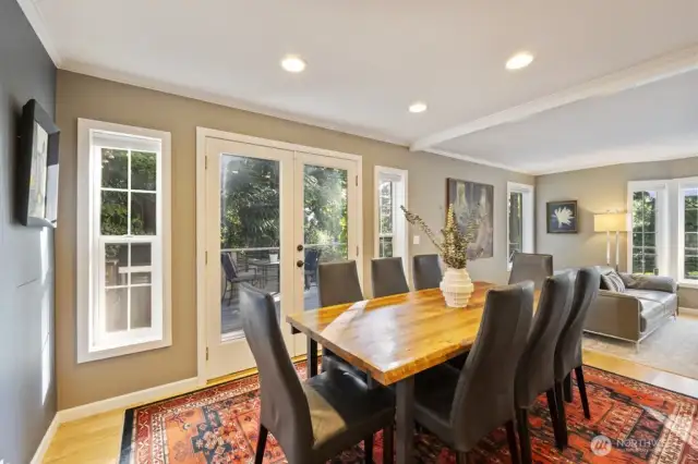 A natural extension of the dining room—welcome to the porch life