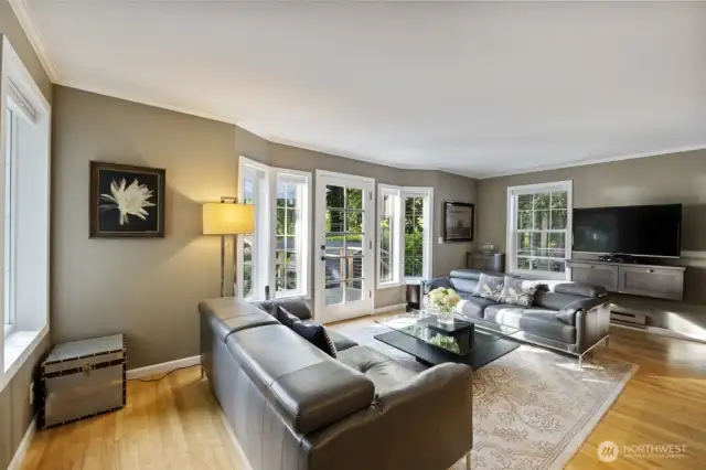 West-facing exposure brings beautiful natural light throughout the day