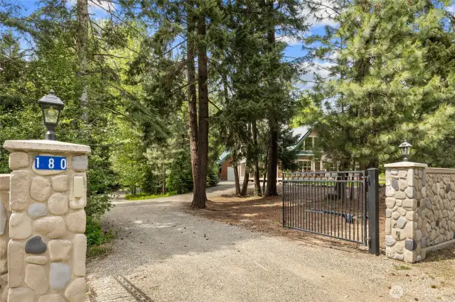 Entry to 180 Sierra Lane