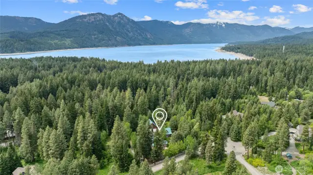 Minutes to Lake Cle Elum