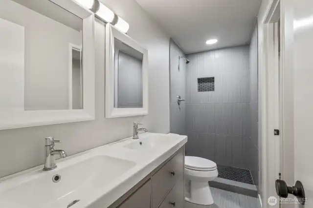 downstairs 3/4 bathroom