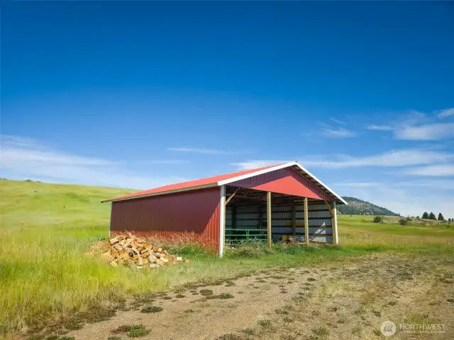 Hay Barn-Maching Shed