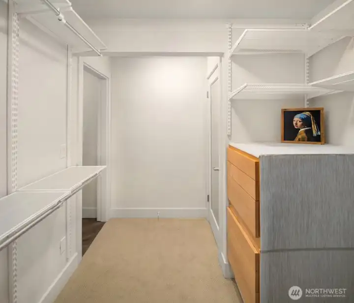 Walk-in Closet