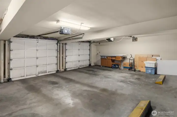 Garage parking space