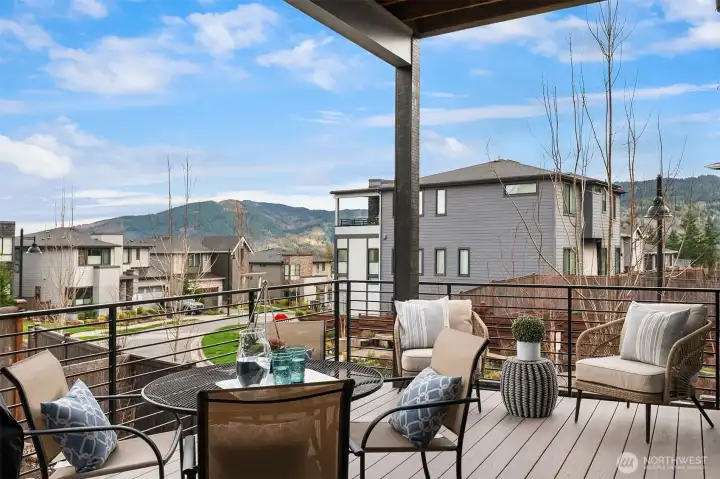 Covered Entertainment Deck