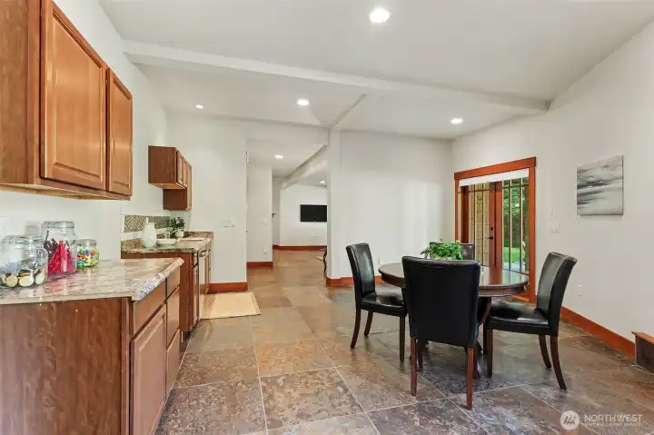 Lower Kitchen Lower Kitchen