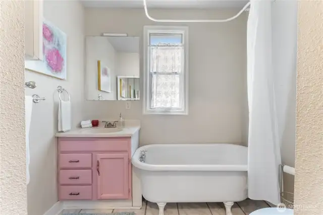 The beautiful claw tub! Currently there is no shower; however you could add a conversion kit and turn it into a shower.