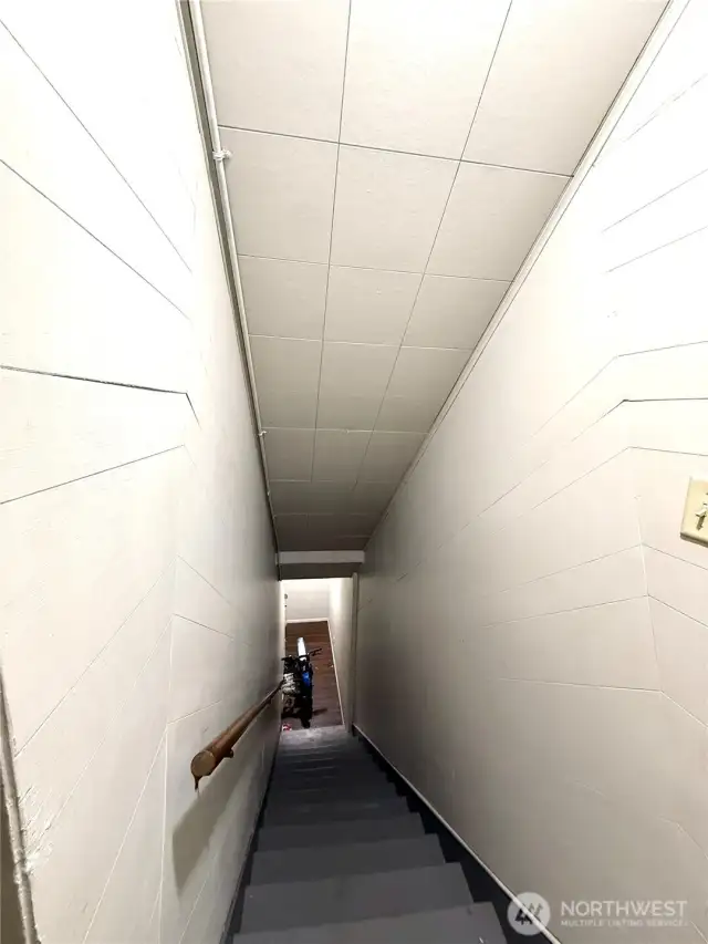 Staircase to 715