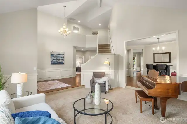 Easy flow traditional floorplan.