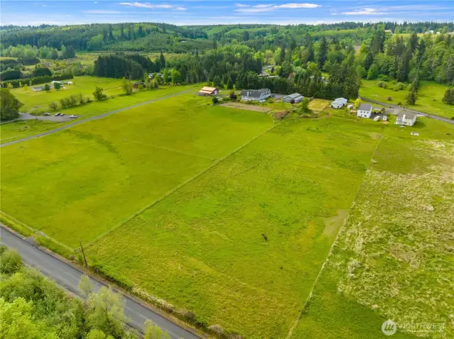 Gorgeous pasture fenced with low maintenance 4-strand Electrobraid fencing allows livestock to graze safely & peacefully.