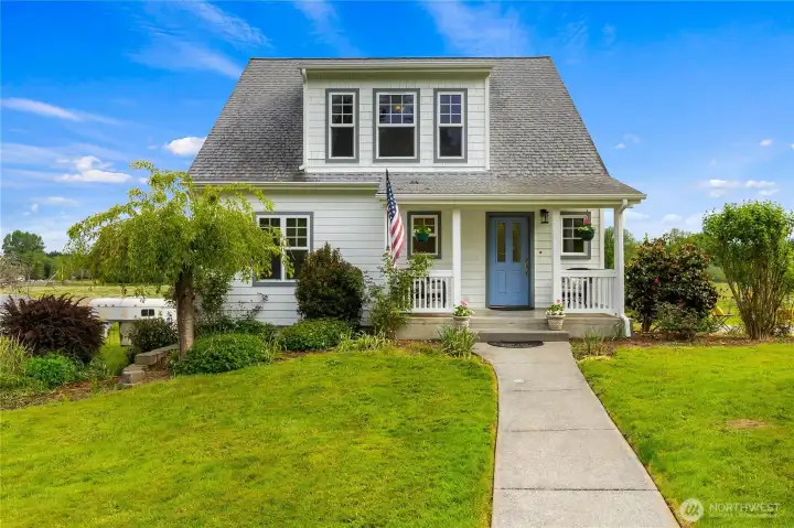 Quintessential country.  Welcome Home!