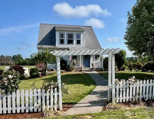 Immerse yourself in a country lifestyle in this charming 2,240 sf home on 5 acres. There is room for your entire clan, including the 4-legged ones! Welcome Home!