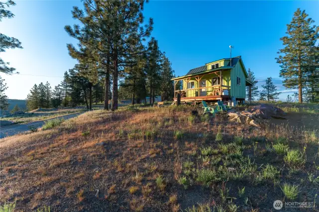 Exterior view of bonus cabin.