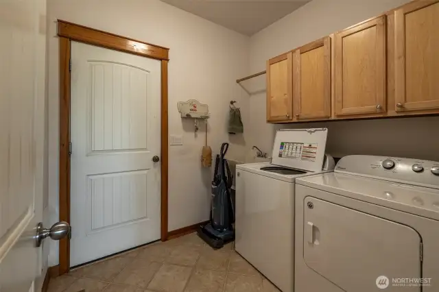 Laundry/Mud
