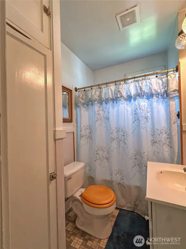 Full Bathroom on main floor.