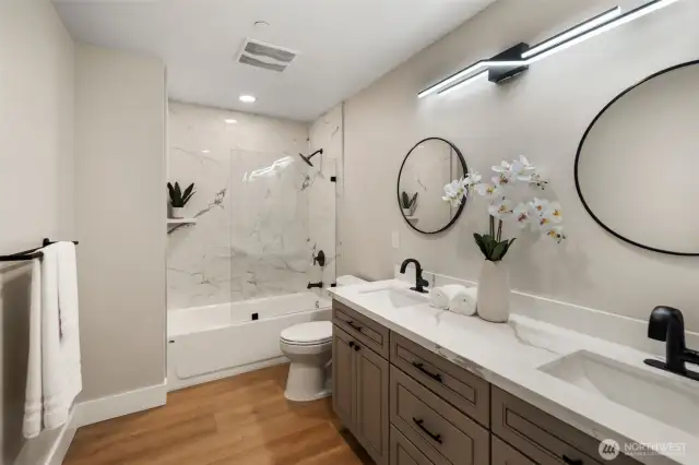 Upstairs bathroom.