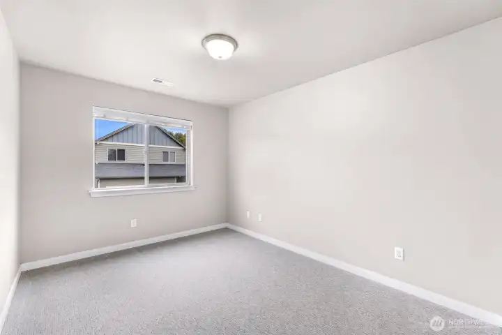 3rd Bedroom or office space with brand new plush carpets