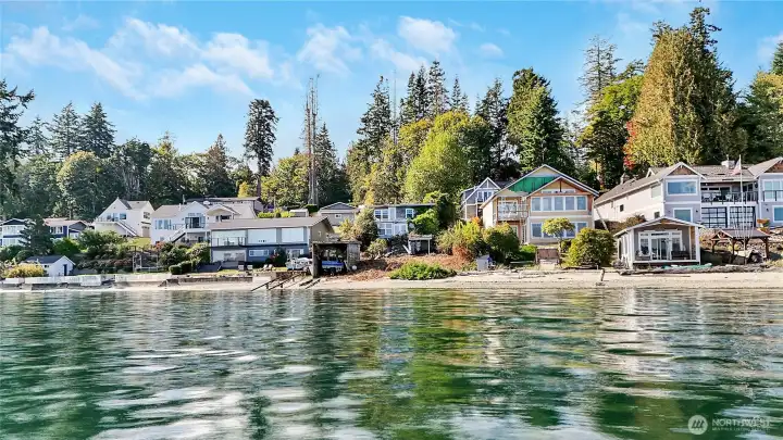 The home is located between high end million-dollar homes. There is unlimited upside potential when you develop this beautiful lot.