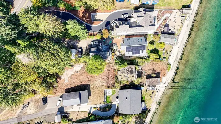 Overview of the lot.
