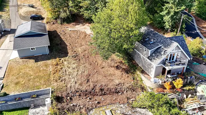 Notice the neighbors have a ADU on their property. You should be able to do the same if you hook up to the sewer.