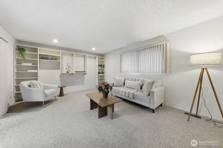 Family room with a sliding door to the deck.