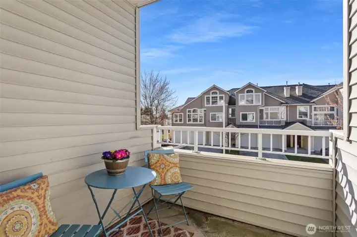 West Facing Balcony w/ Beautiful Sunsets