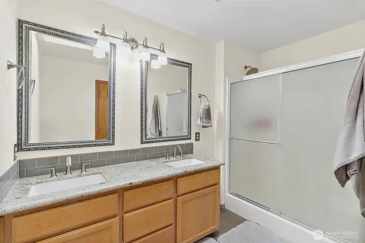 primary ensuite