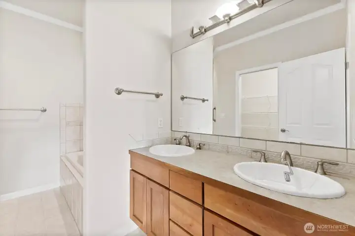primary on main