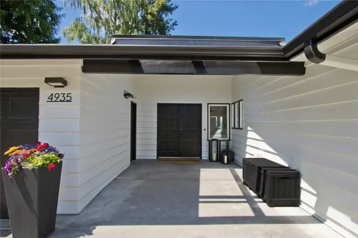 Front entry to double doors.