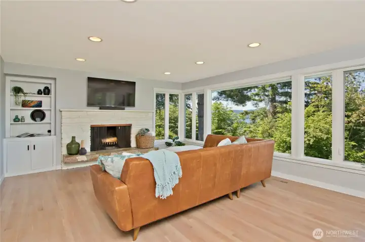 Upstairs living room.