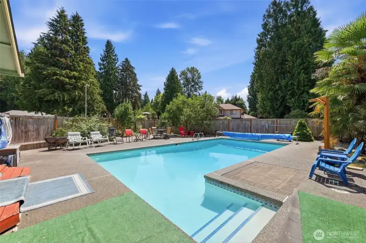 Enjoy the heated pool. Enjoy the heated pool.