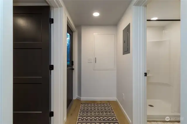 Entrance to 3rd suite with bath on the right