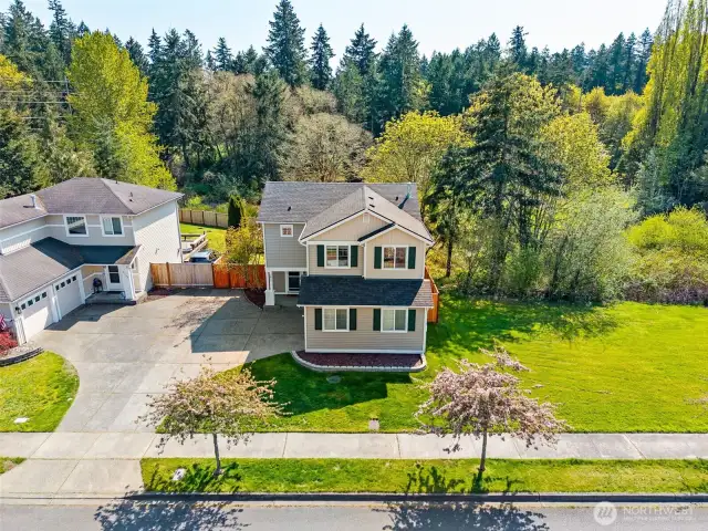 Plenty of room for tossing a baseball around out front at the HOA maintained greenspace.