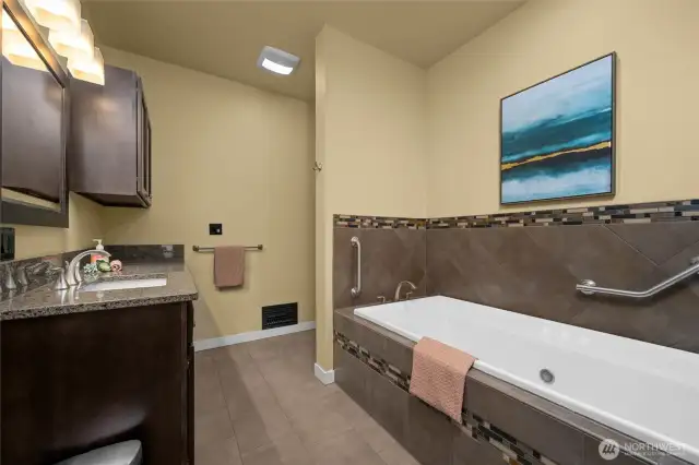 Soaker Tub