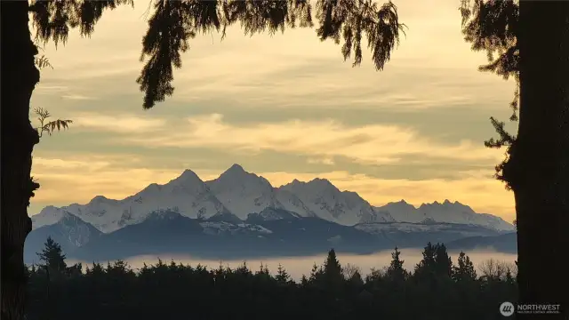 Twin Sister Mountain view from Upper Deck