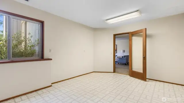 Exercise room, art studio, workshop...