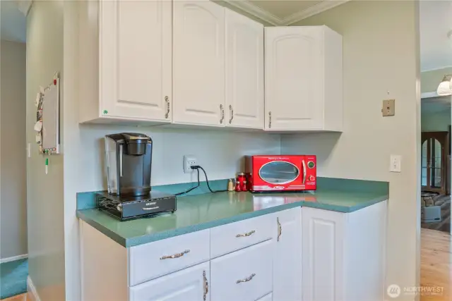 Extra cabinets for extra storage