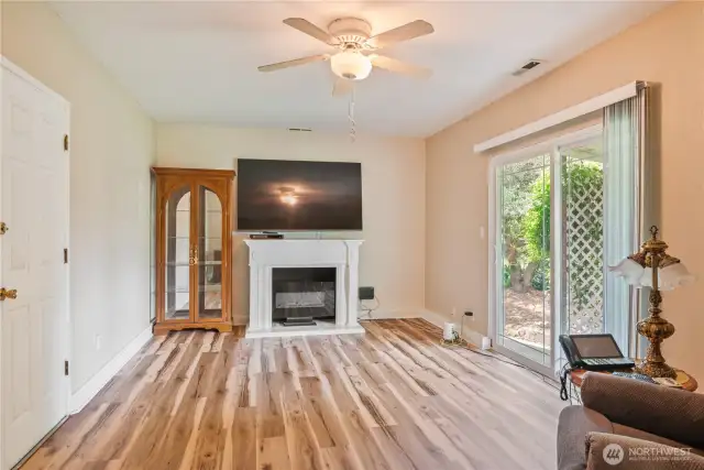 Extra Living Area gives room to spread out