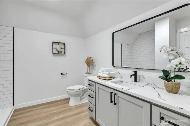 upper level bathroom