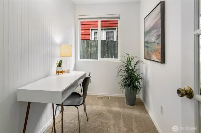 Guest bedroom OR den/office