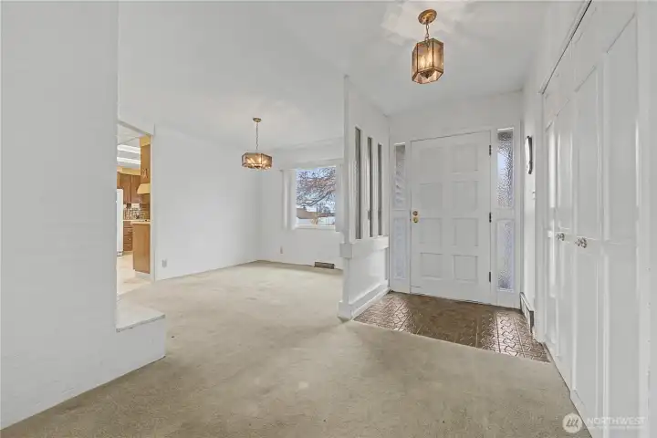 Enter and you'll see the mid-century charm!