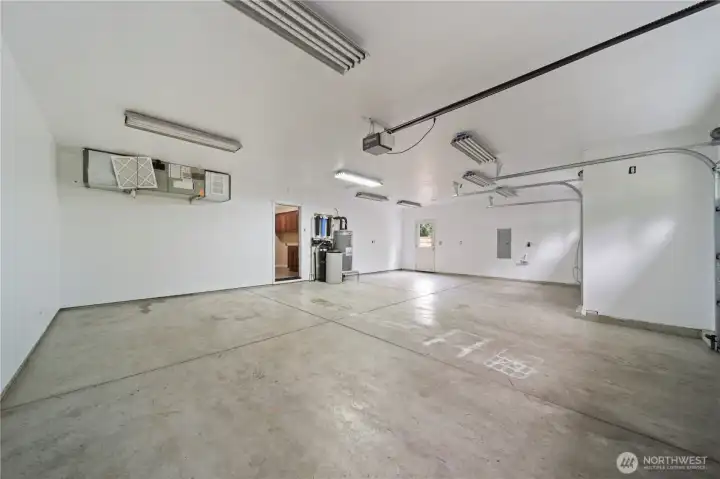 Attached 3 car garage
