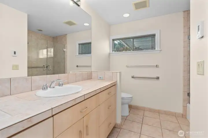 The ensuite bath in the second bedroom. The ensuite bath in the second bedroom.